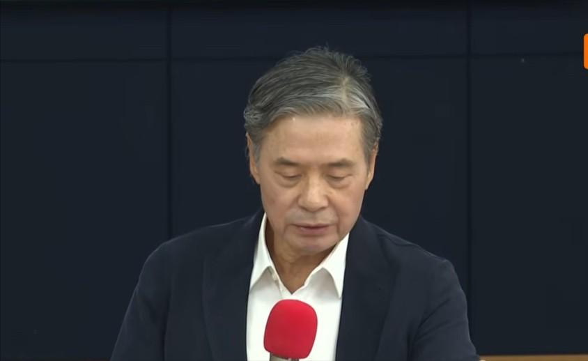 金溥聪记者会上说马被萧王二人幽禁架空长达8个月，他始终见不到马本人。金多次打电