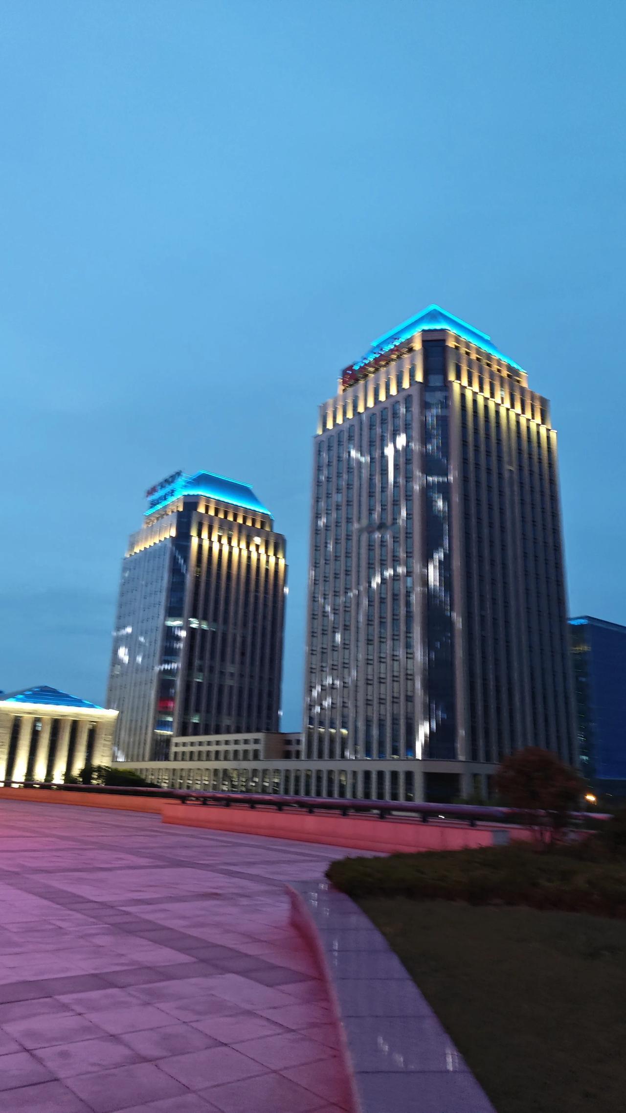 6个会在孩子心里留疤的瞬间，你中了吗？我是"高等教育文摘"，深耕教育学、心理