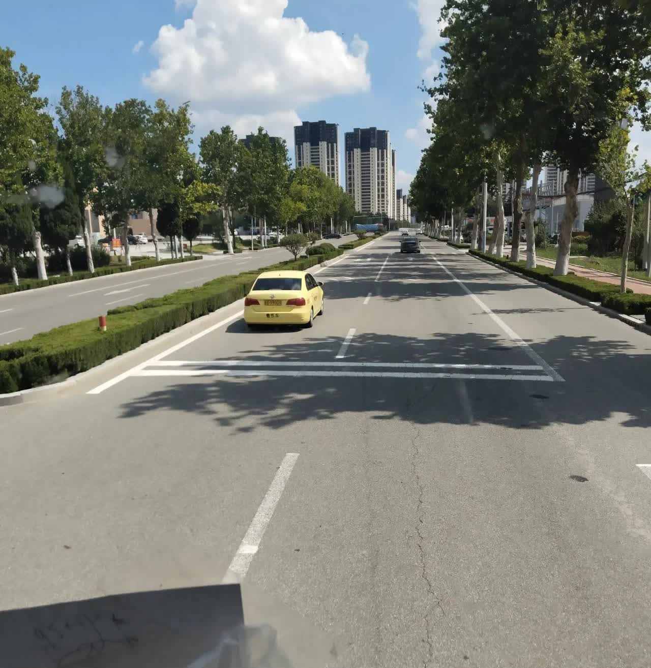 给莱西城管部门及交通管理部门提个建议……本人前几天从济南去莱西市送货。因