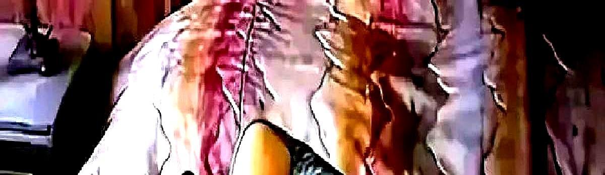 《色·戒》里那点嘴角抽，韩国教授拿0.1秒一帧死磕，结论：不是算计，是真疼。