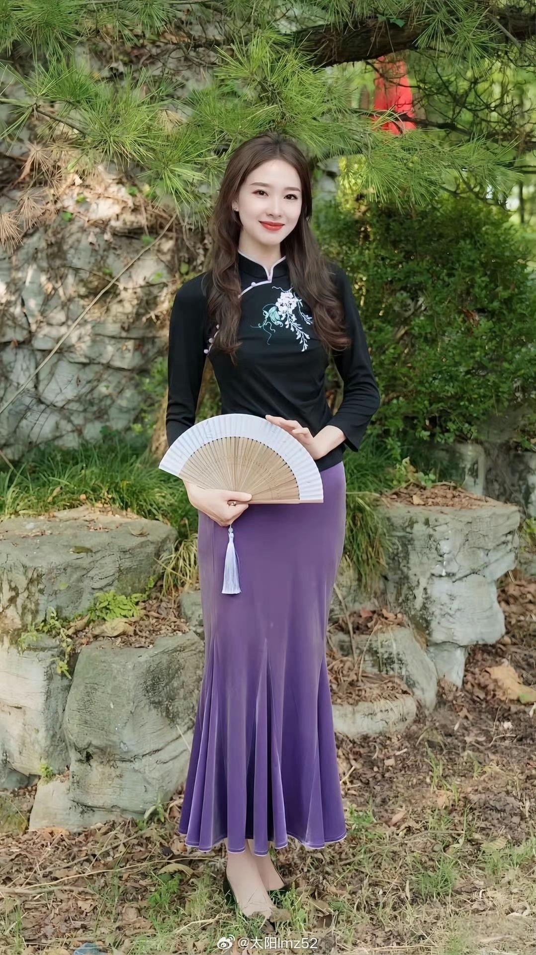 古风少女与竹林的浪漫邂逅🌿💐