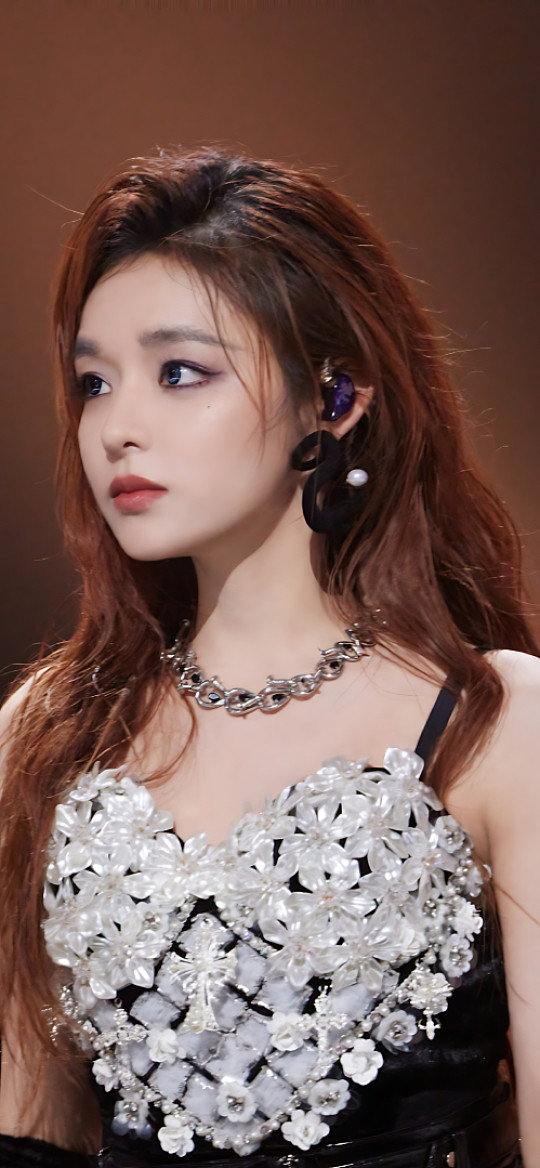 黄霄雲我没有做妆发这波素颜登场，才是歌手最硬核的底气！没做妆发、没刻意造型，却