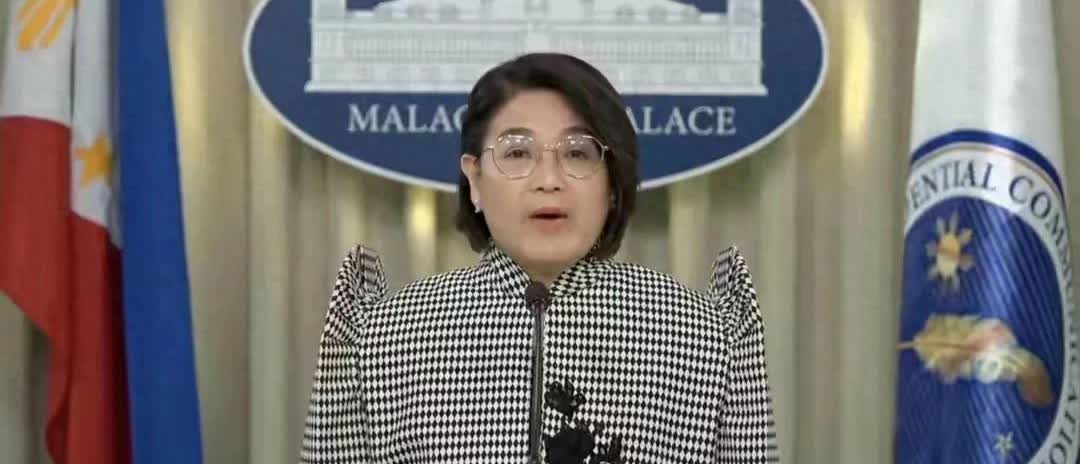 菲总统府故作姿态，呼吁民众要尊重最高法院对莎拉裁决！发言人卡斯特罗又称，我们