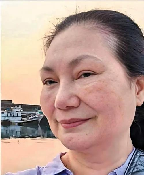 黄妈多次逼汪小菲进退两难导致关系破裂账号被封现在想谈话基本没戏了黄妈最近老