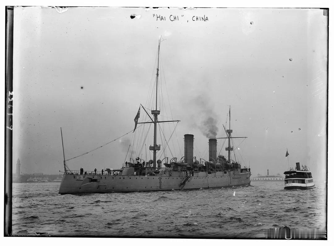 1911年到访美国的“海圻”号巡洋舰图1在新泽西州霍博肯，图2和图3在纽约。