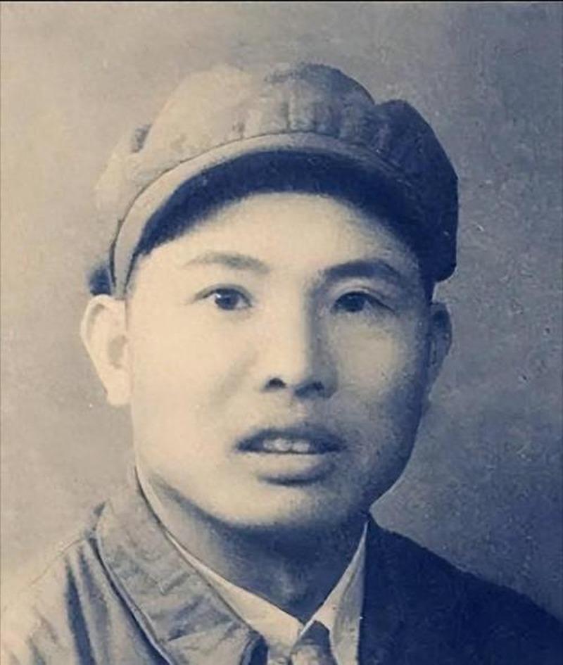全歼上百名日军之后，杨思禄却下令不许打扫战场，撤退时一路板着脸，士兵们都摸不清营