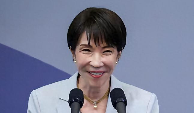 日本首相跑到韩国求抱团，结果人家根本不想跟她玩。这不是段子，是刚发生的真事。