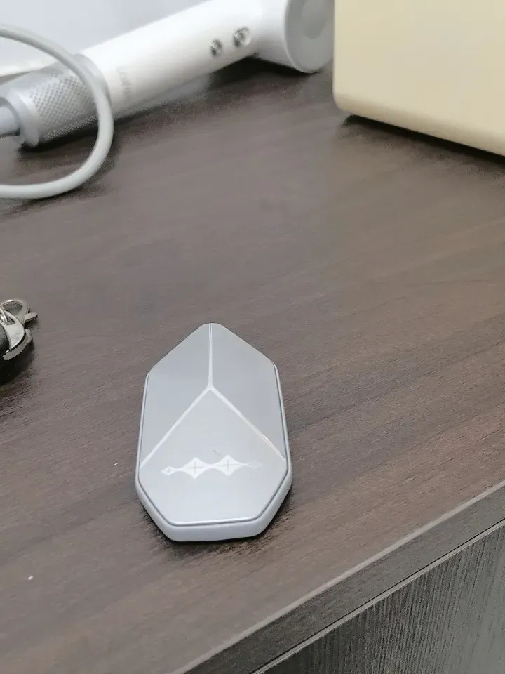 等待了漫长的一个月，终于拿到了我的方程豹钛7的钥匙了！说真的，虽然只有20w的车