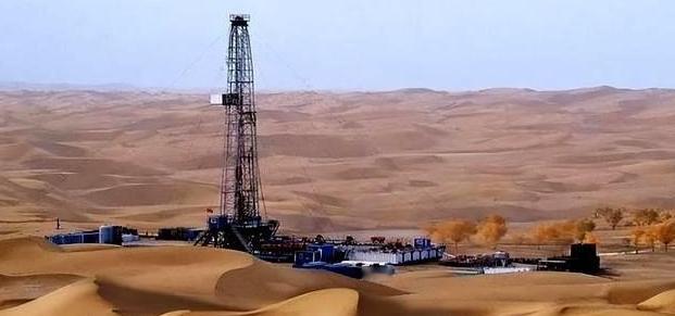 沙漠下面几乎全是石油,我国缺油年年大量进口,那为啥不开采呢?就拿塔克拉玛干沙漠来