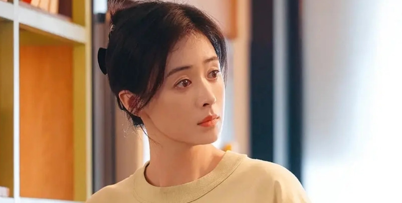 《四喜》中，许知夏万万没想到，丈夫张浩竟是这样的人。当初死活劝她把孩子生下来的张