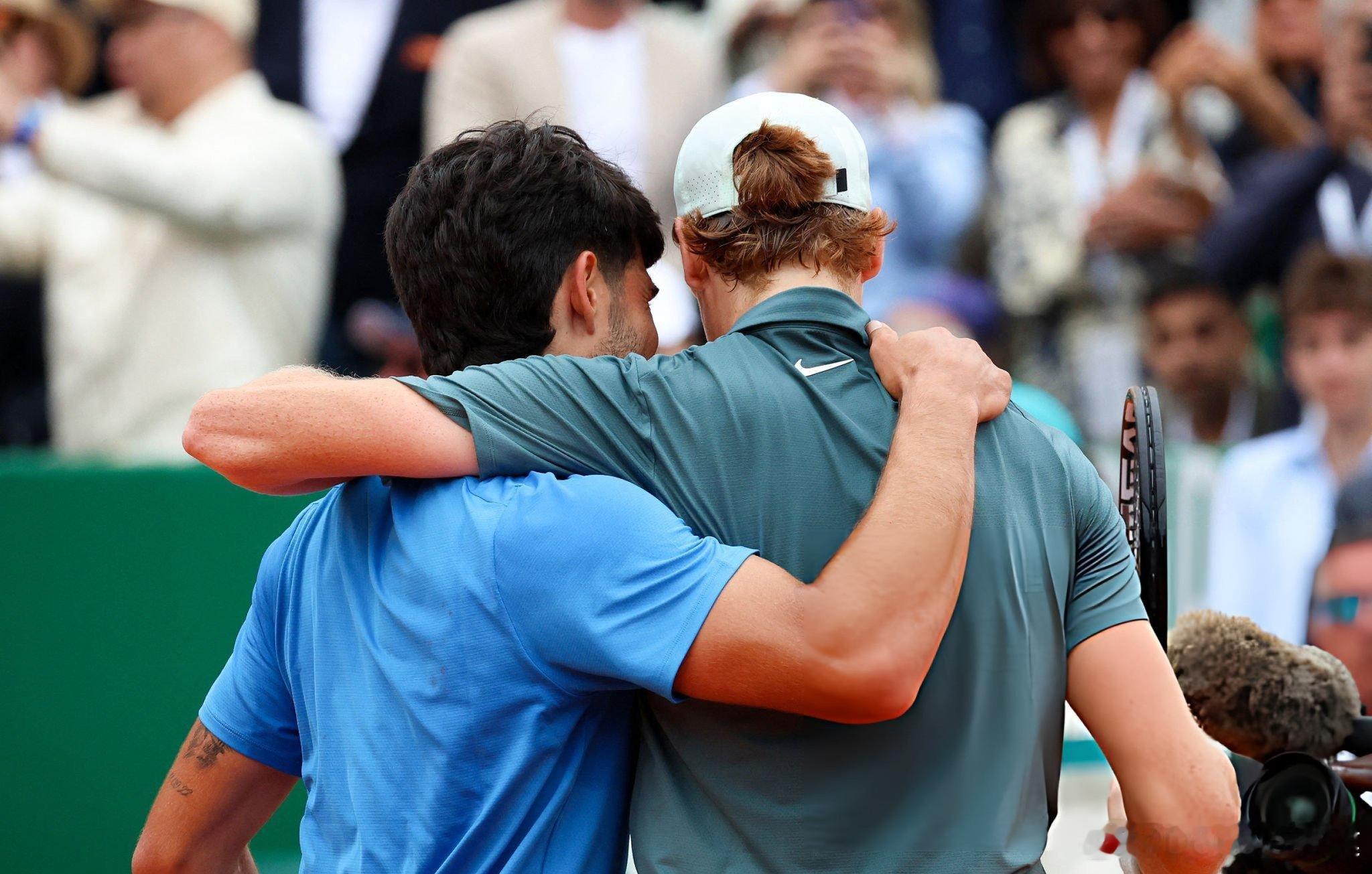 【德尔波特罗：德约是能打破辛纳阿卡壁垒的球员之一】“他们两人与其他人之间存在明