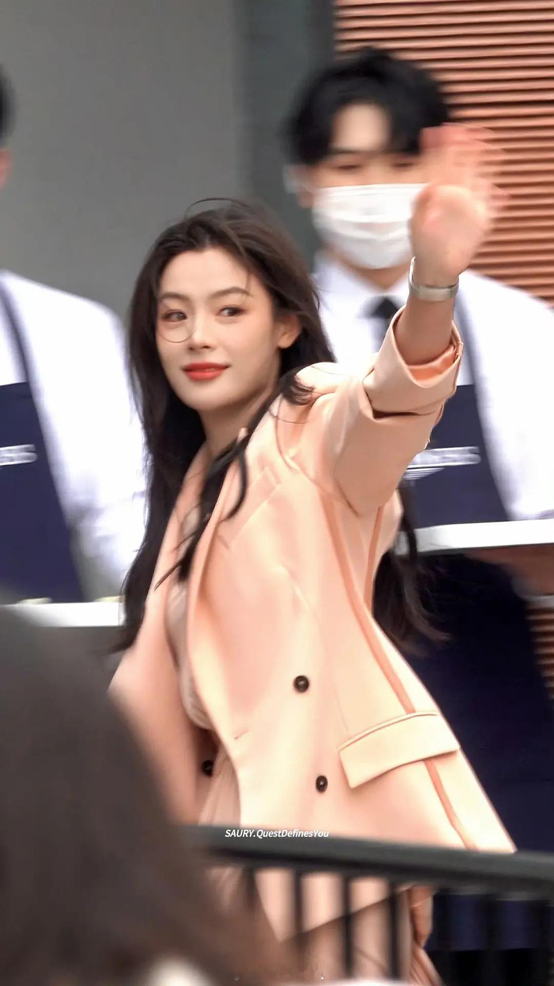 陈丽君浪琴活动，这个颜值怎么评？天呐有种大花潜质