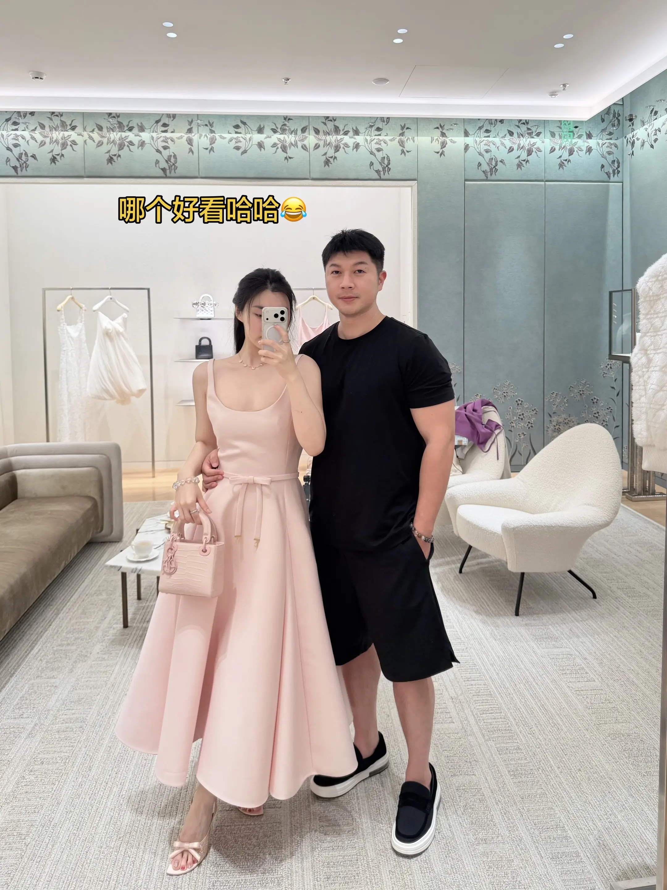买些裙子🙃你们觉得哪个OK