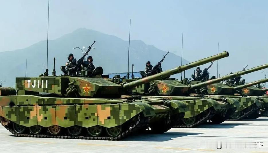 现在满世界都在琢磨同一个问题，中国军队到底有多强？美国人心里没底，欧洲人更是