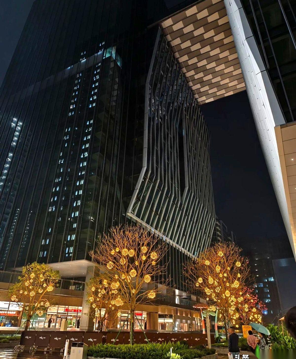 求求了，以后别再把深圳怀德和广州猎德放一起说了。真的，听着都替他们尴尬。压根