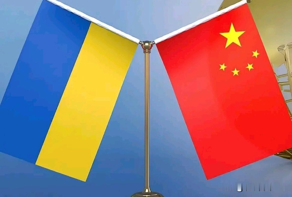 乌克兰外长将访华，没想到泽连斯基借力打力，妄图分化中俄关系！7月11日，根据联合