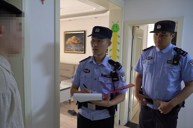9月9日，极目新闻报道，近日发生一起极具警示性的盗窃案件。一名男子在家中留宿四位