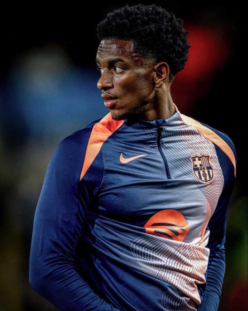 马卡报：巴塞罗那不希望巴尔德离开，球员本人也不打算离开。只有当他收到一份好的邀