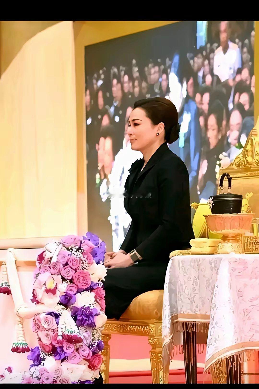 欧拉弄抢走了泰王的宠爱诗妮娜抢走了提帮功王子，苏提达王后还有什么？