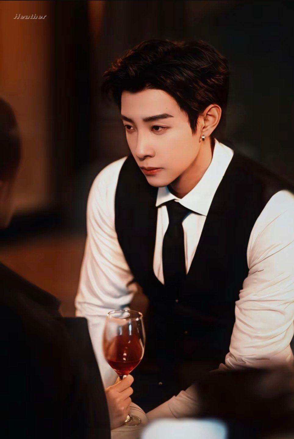 有人知道马小宇陆霆骁这个耳饰多有风味吗卧槽