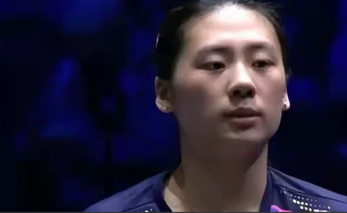 陈熠苦恼了，乒超联赛新疆站，她的战绩不太理想，尤其是今天和深大俱乐部较量，