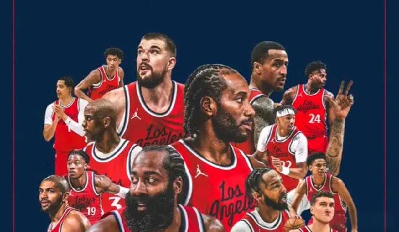 看了四场比赛,真心给快船的点建议第一,变阵,必须要变阵。在阵容齐整的情况下: