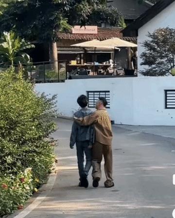 歌手2025第七场，陈楚生好像很忙哦，怪不得要第一个出场了，原来他要做串讲人！
