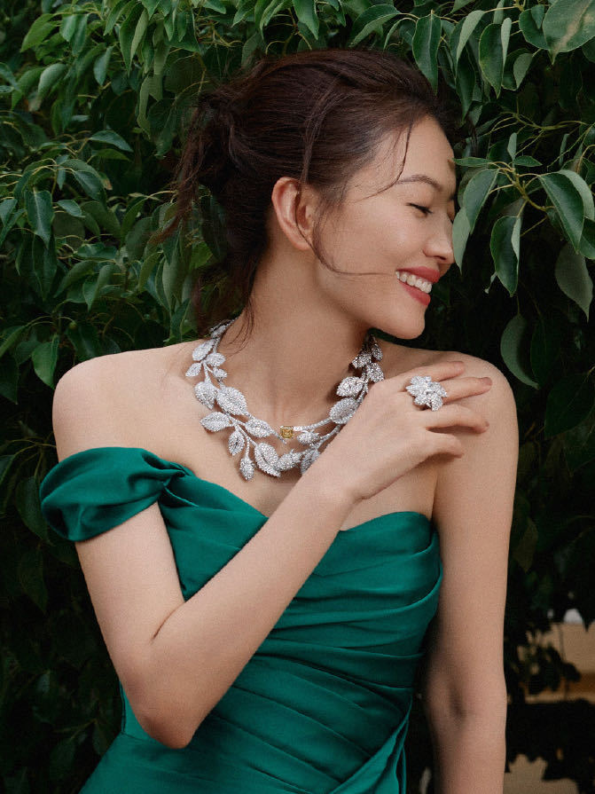 法国殿堂级珠宝艺术世家CHAUMET在上海举办JewelsbyNature绿