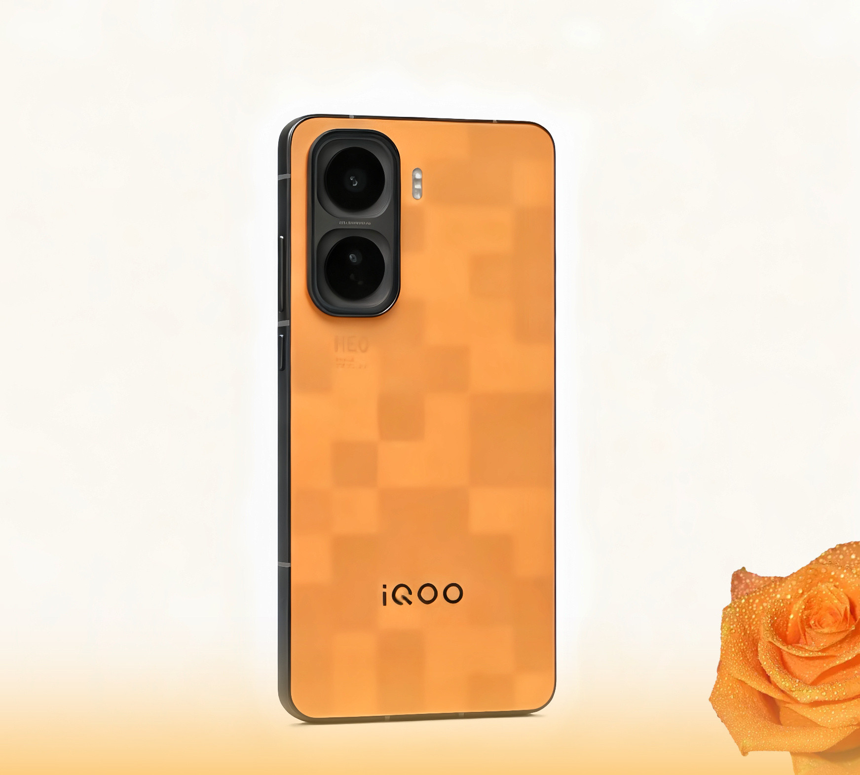 【iQOONeo11像素方橙】手机背面是一种渐变的橙色像素方块有一种活力buf