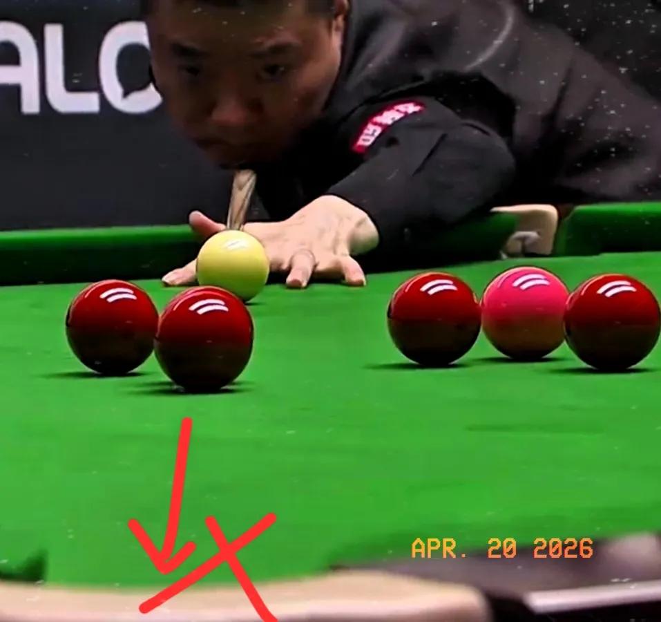 丁俊晖世锦赛首轮第二阶段比赛快讯:一分绝杀！吉尔伯特69-68极限逆转拿下第4