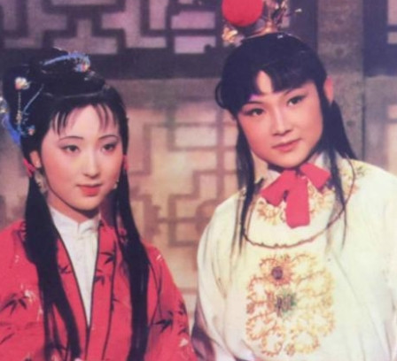2007年，“林黛玉”陈晓旭去世，有人给“贾宝玉”欧阳奋强打电话，让他来参加葬礼