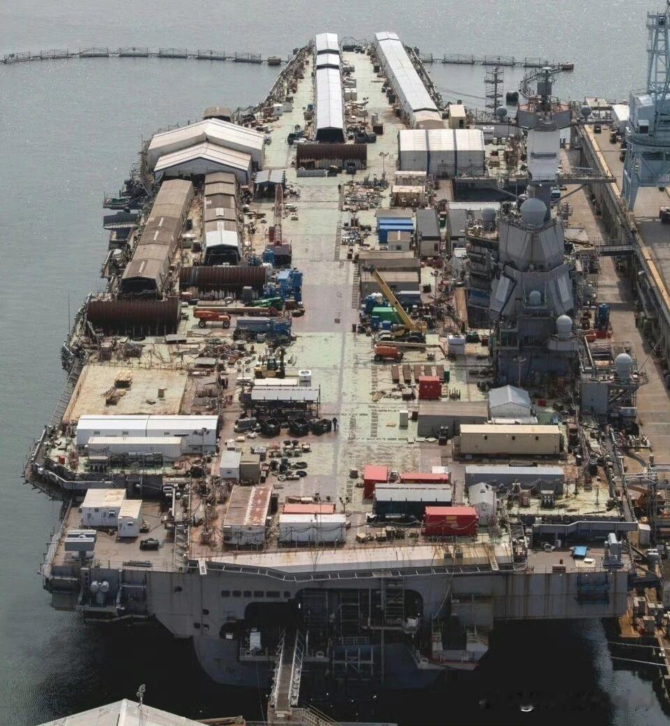 这是菜市场还是航母甲板？CVN-79肯尼迪号真是越看越让人唏嘘，2019年下