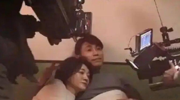 这就是演员为啥不会起生理反应的原因了​​​