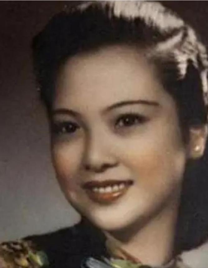 1978年，一伙人突然闯入一户农家，将张春莲带走，正当张春莲的丈夫一头雾水的时候