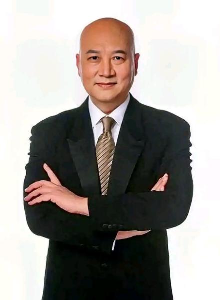 “一开始，我不想娶陈丽华。”迟重瑞表示：“实际上，我曾多次拒绝过她，然而，198