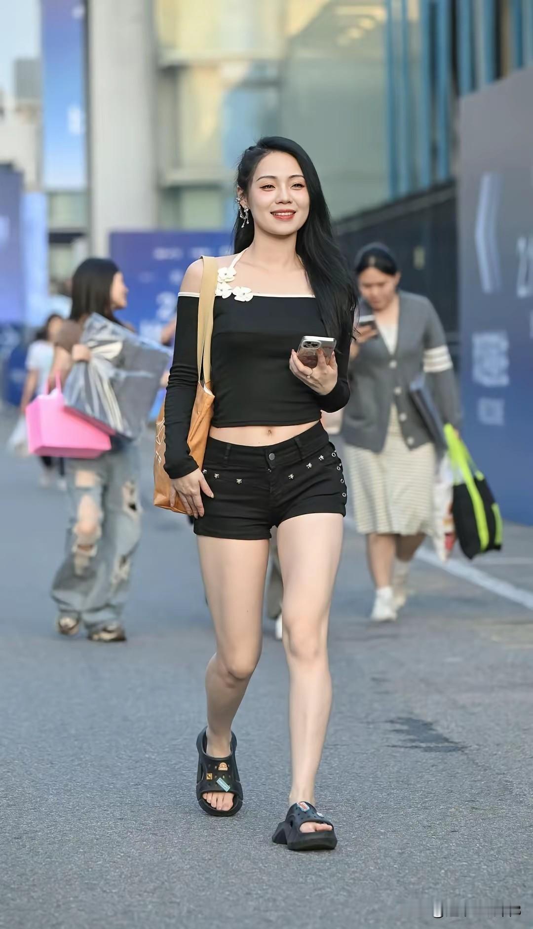 街拍系列（1887）人文街拍摄影​街拍人文街拍丽人风情街拍街拍照景时尚