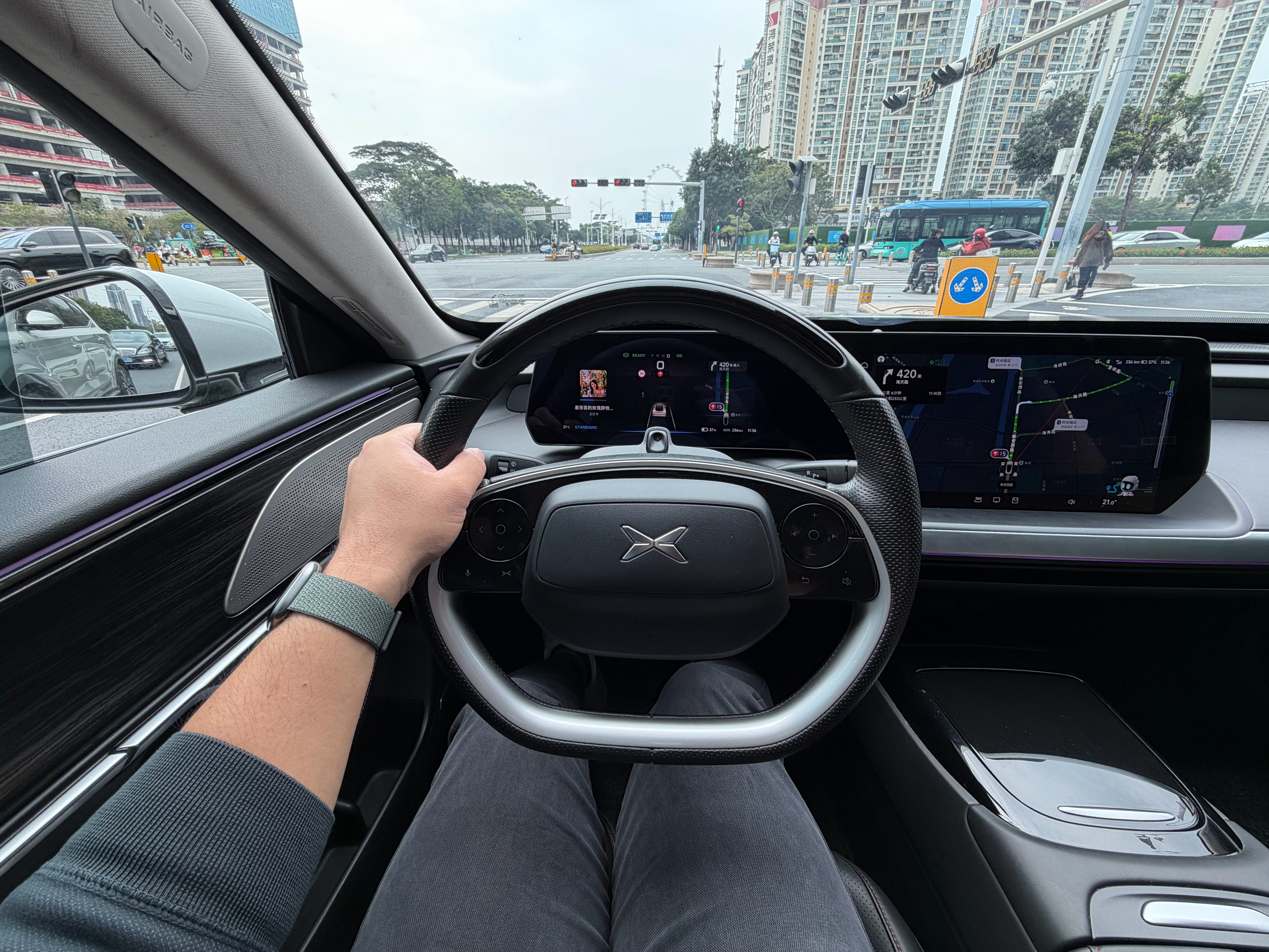 第一次开小鹏的车，一台老P7