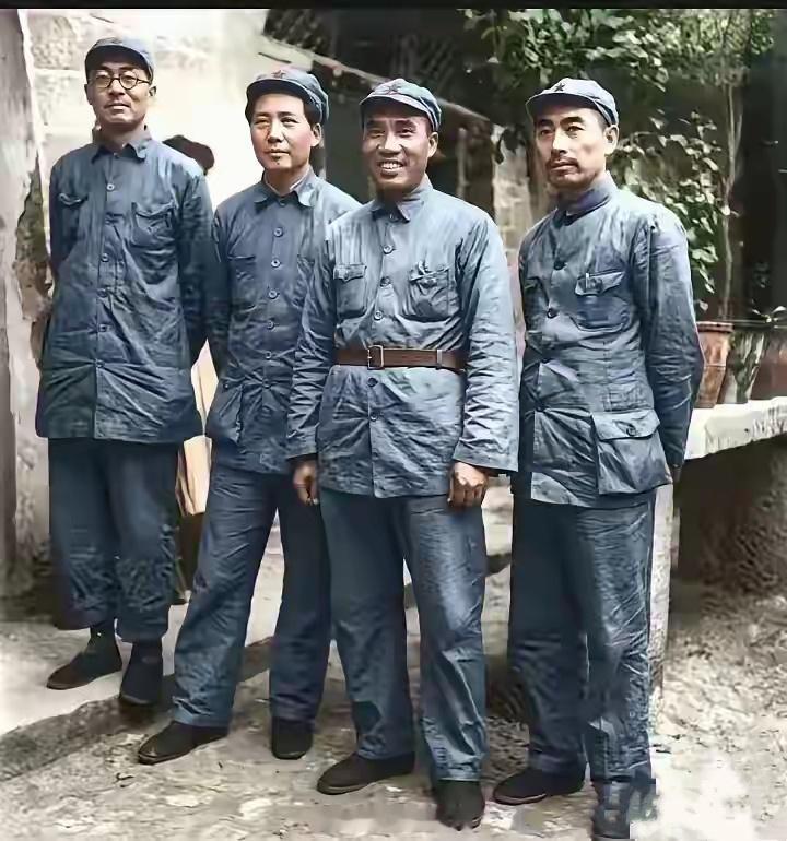 此时，他们离胜利遥不可及。但他们始终坚信，一定会胜利！