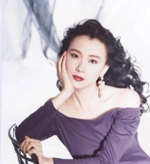 1998年，有个富商看上了台湾第一美女萧蔷，跟她开出价格“给你50万，陪我一次”