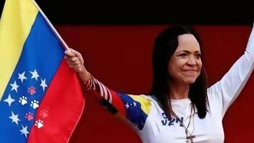 为啥美国到现在还不敢对委内瑞拉下手？说白了，这事儿卡在“怎么分蛋糕”上了！美