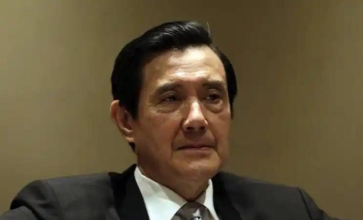 最近因为美国加征关税，我发现一件特别搞笑的事。过去，台湾国民党如夏立言、蒋万安、