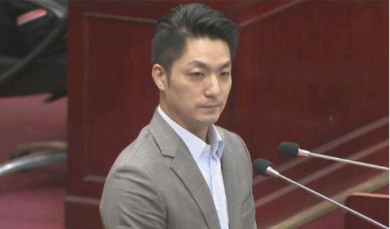 蒋万安反将赖清德一军，赖清德被怼的无话可说！1月2日，根据岛内媒体报道，对于蓝白