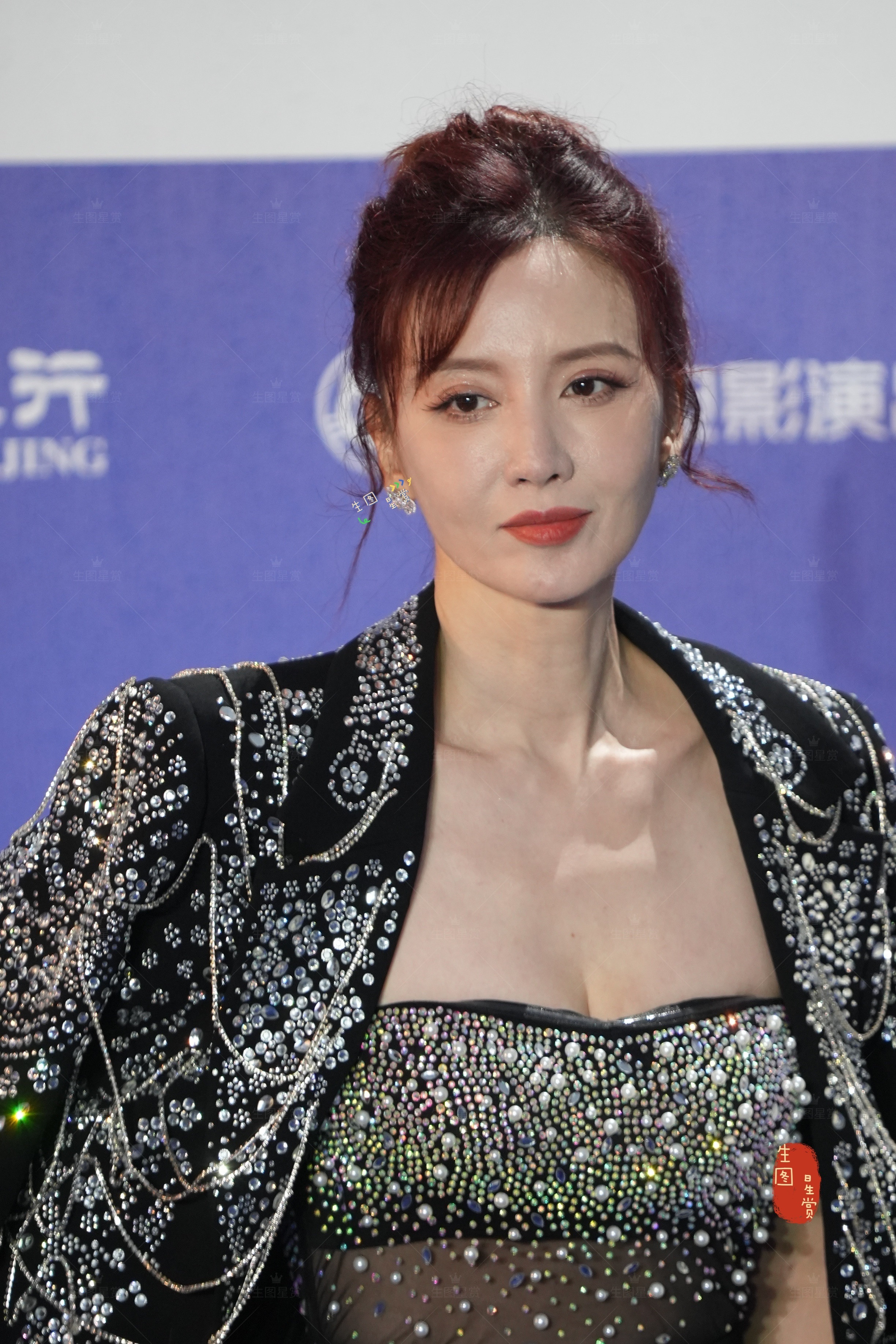 张萌北影节开幕式红毯生图女大佬上线，走路带风北京国际电影节