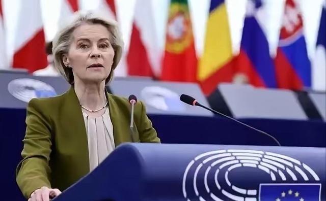 整个中国外贸圈现在最危险的信号，不是欧盟那条新规，而是圈子里出奇的安静。做外贸的
