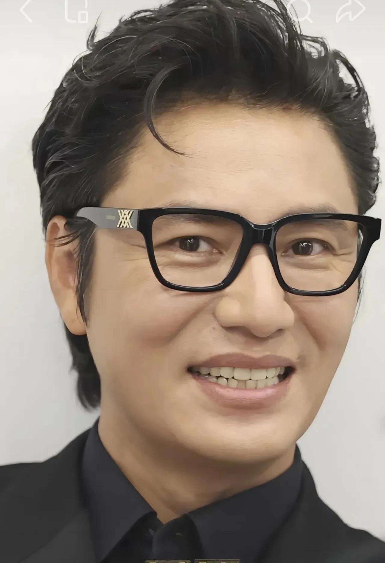 不理解陈坤，医美可以理解，发福也能理解，但为什么要改变骨相呢陈坤近期露面，网友