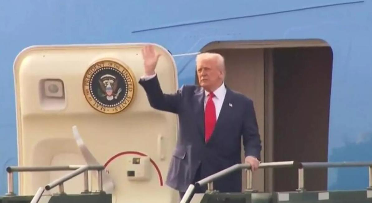 【特朗普一路护驾，把中方送上车才离开，向全球宣告中国实力和地位】特朗普看人下菜