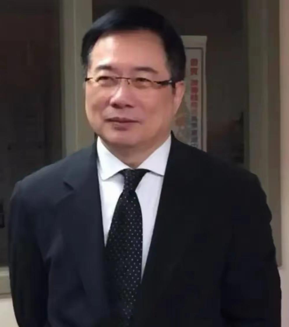 惜别蔡正元。台湾著名媒体人和政治人物蔡正元因“三中案”被判刑3年6个月，202