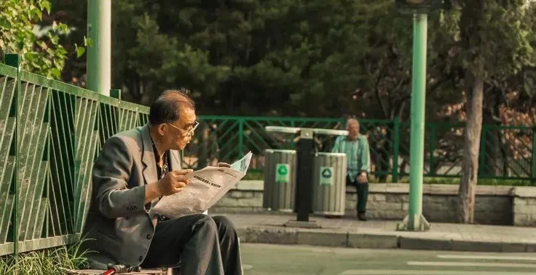 日本人的退休金能满足普通生活吗？先看下日本家庭的基本生活费是多少：