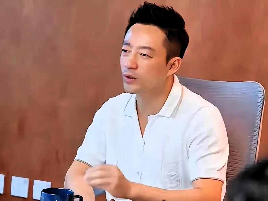 麻六记吃饭上菜是真的慢，吃顿饭真不容易，咱们到底该咋办才行，都得想想第一次去麻