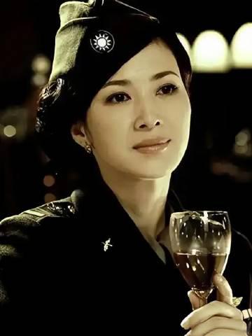 1956年，毛人凤吃了一副药后，暴毙在台北家中，他的妻子向影心冷冷的说：“死了也